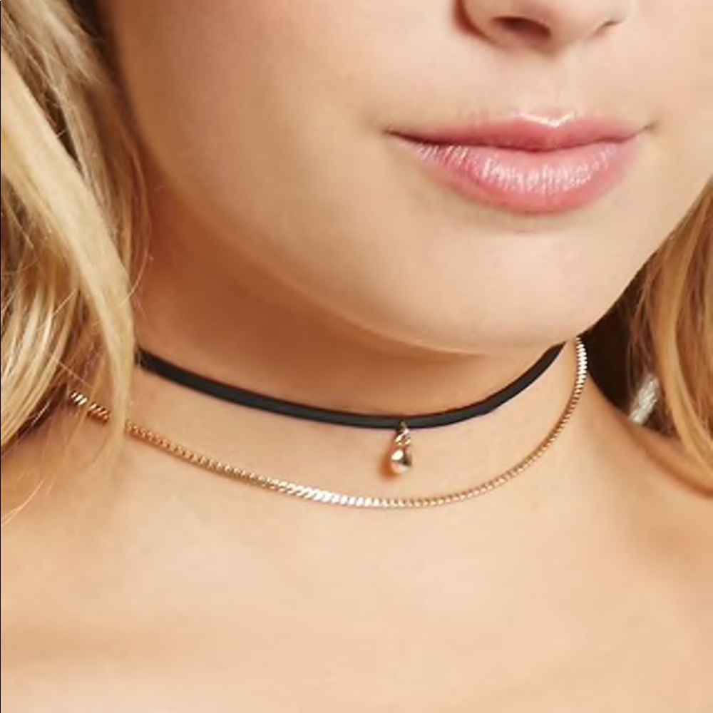 Forever 21 choker necklace